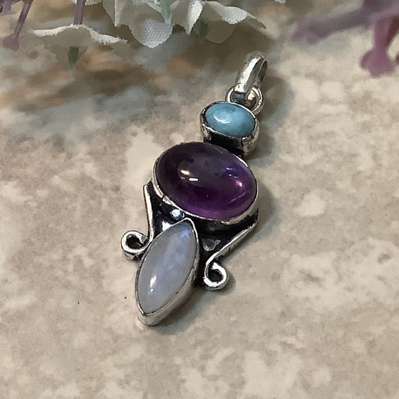 🌸 AMETHYST NECKLACE TRIPLE STONE PENDANT TURQUOISE MOONSTONE CELTIC GODDESS GEM - Picture 4 of 12